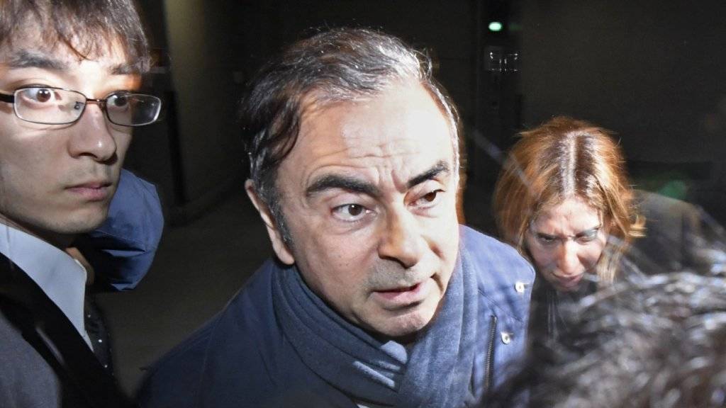 Der abgesetzte Renault- und Nissan-Chef Carlos Ghosn ist Medienberichten zufolge am Donnerstag in Japan erneut festgenommen worden.