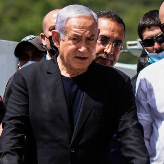 Ministerpräsident Netanjahu besucht Ort von Massenpanik in Israel