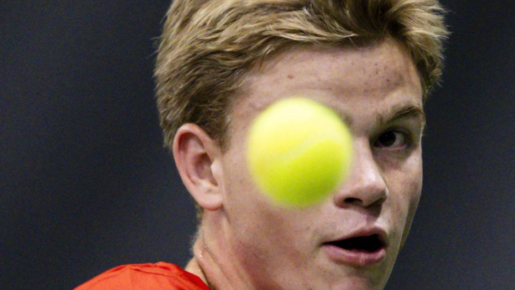 Kommt am Montag, zuhause in der Basler St. Jakobshalle, zu seinem Debüt im Hauptfeld eines ATP-Turniers: der 18-jährige Henry Bernet