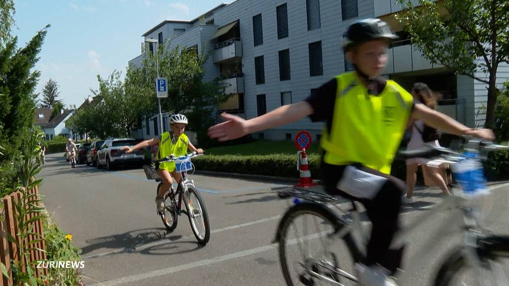 75 Jahre Veloprüfung in Zürich