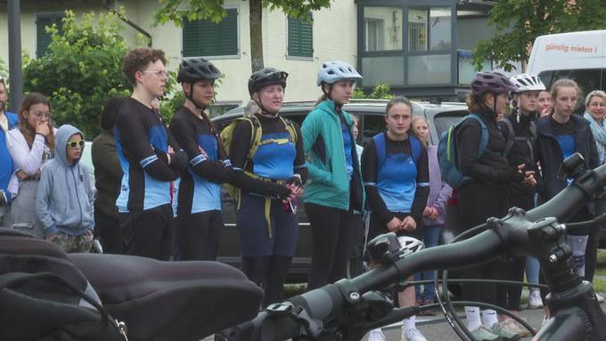 Eschenbacher Klasse startet zu Velotour nach Monaco