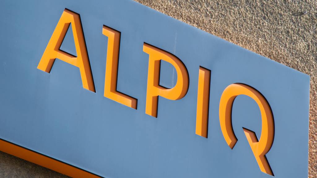 Der Energiekonzern Alpiq hat im ersten Halbjahr nach dem massiven Einbruch im Vorjahr unter dem Strich wieder etwas mehr verdient. Bereinigt um nicht-operative Effekte ging das Ergebnis allerdings erneut zurück. (Archivbild)