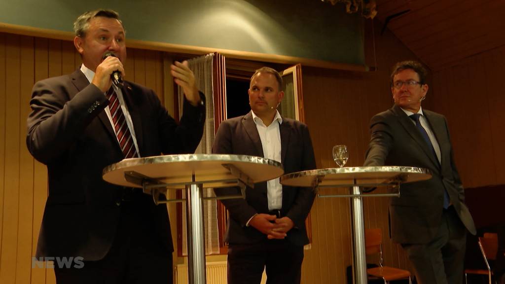 Der Wahlkampf hat noch nicht begonnen: Albert Rösti und Werner Salzmann trotzdem bereits gemeinsam auf der Bühne