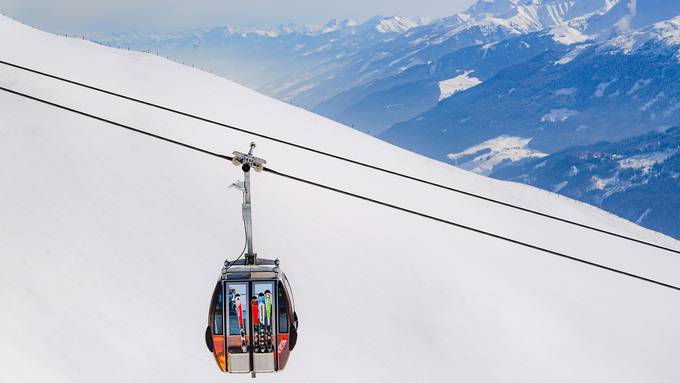 Jeweils über 4000 Franken: Steuerzahler sollen neu Ski-Abos der Bundesräte zahlen