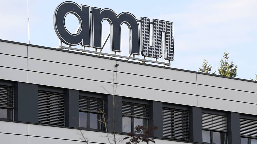 Der Chiphersteller AMS macht bei seinem Übernahmeversuch des Licht-Konzerns Osram vorwärts und hat sich schon rund 15 Prozent der Osram-Aktien gesichert. (Archivbild)