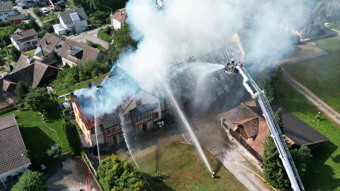 Bauernhaus wird durch Grossbrand komplett zerstört