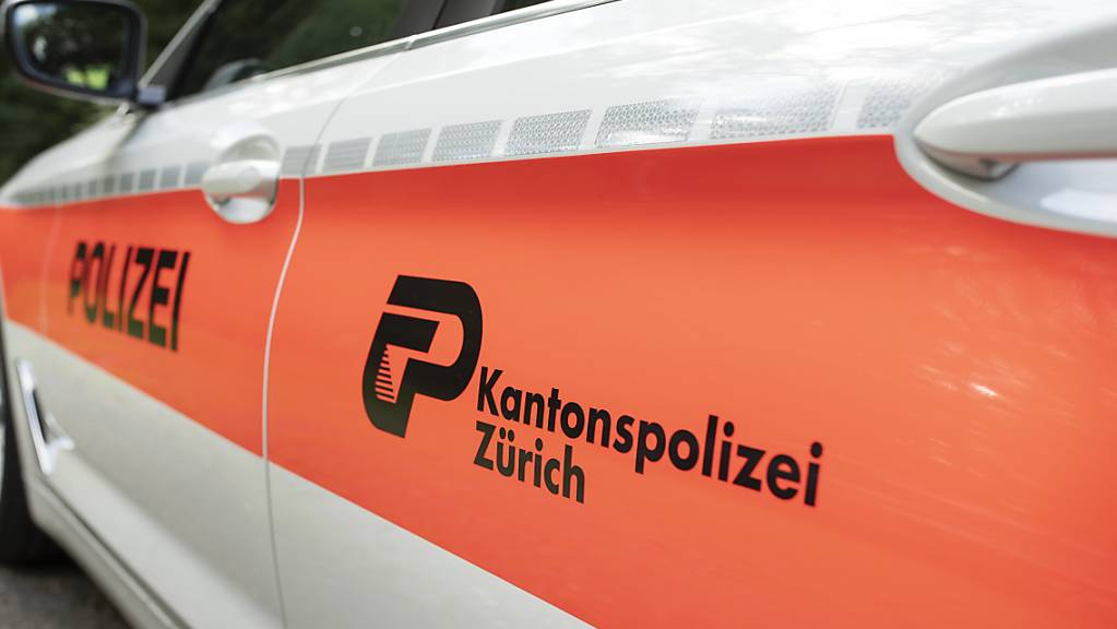 Die Kantonspolizei Zürich untersucht die Ursache für den Unfall eines E-Bikers in Thalwil. (Symbolbild)
