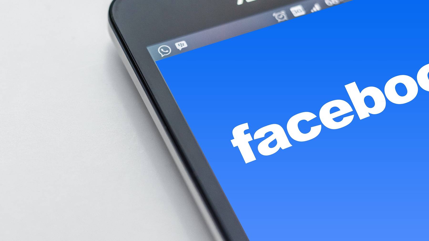 Facebook will News liefern