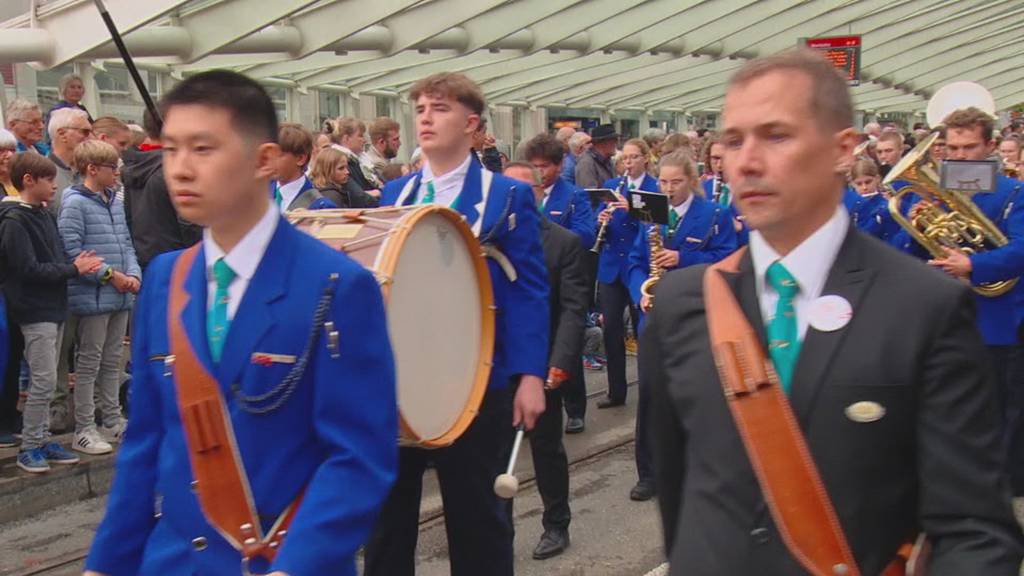 «Aifach gspunna!» – Graubünden am Olma-Umzug