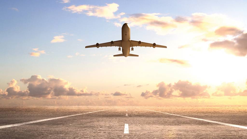 Fakten rund ums Fliegen: Warum haben Flugzeugfenster kleine Löcher?