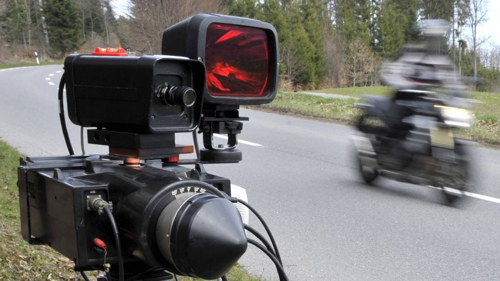 Über 60 km/h zu viel: Töfffahrer zeigt Reue für sein Raserverhalten
