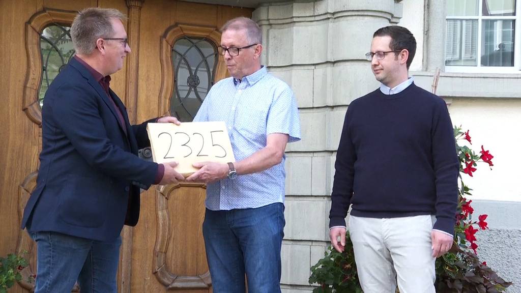 Hochdorfer Firma kämpft mit Petition gegen Parkplatz-Abbau
