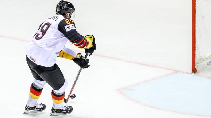 Gruppensieg Fur Kanada Und Russland Eishockey Sport rgauer Zeitung
