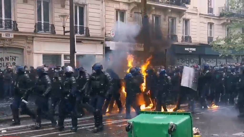 Ausschreitungen bei 1. Mai-Protesten in Frankreich