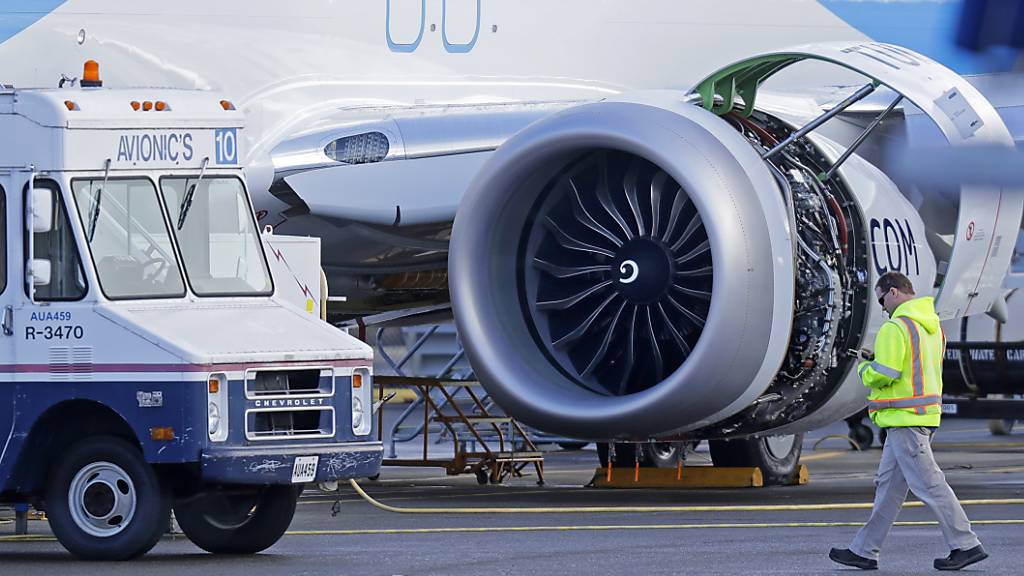 Das Flugverbot für die Boeing 737 Max hat dem weltgrössten Reisekonzern TUI einen Gewinneinbruch eingebrockt. (Archiv)