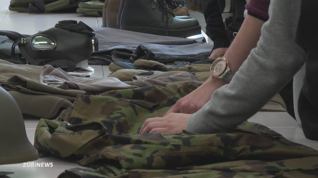 Bundesrat will Frauen in die Armee locken