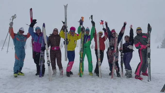 Skifahren wie in den 80ern: Retro-Skitag am Flumserberg