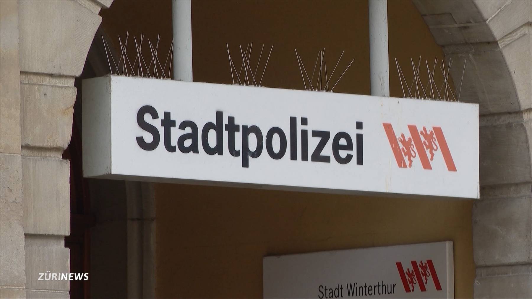 Thumb for ‹Krise bei der Stadtpolizei Winterthur: Zwei Suizide innerhalb kurzer Zeit›