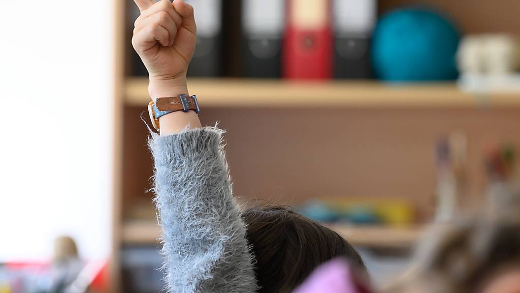 Der Urner Landrat diskutierte in seiner Mai-Session über die 19-Punkte-Regel an der kantonalen Mittelschule Uri. (Symbolbild)