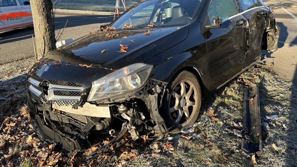 Der Lenker des Unfallfahrzeugs in Schachen blieb unverletzt.