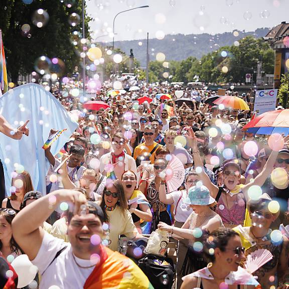 Von Party bis Pinkwashing: Das musst du zum Zürcher Pride-Wochenende wissen