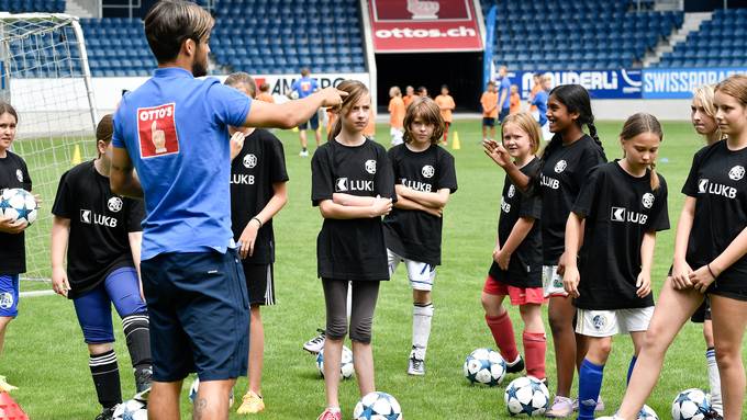 FCL-Saisoneröffnung: Gewinne Plätze für das Kids-Training