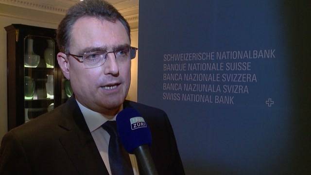 Nach Euro-Schock: SNB verteidigt Finanzstrategie