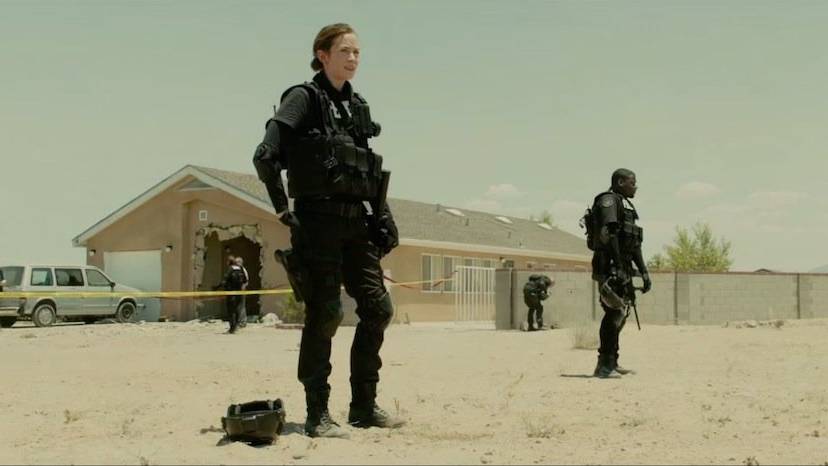 http://www.fubiz.net/2015/06/19/sicario-trailer/