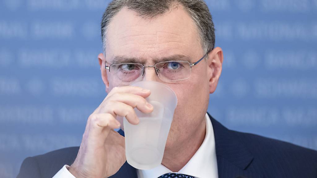 SNB-Chef Thomas Jordan ändert für die Banken wichtige Regeln zur Verzinsung der Sichtguthaben. (Archivbild)