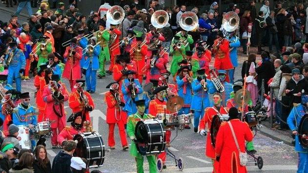 http://www.churer-fasnacht.ch/bilder/