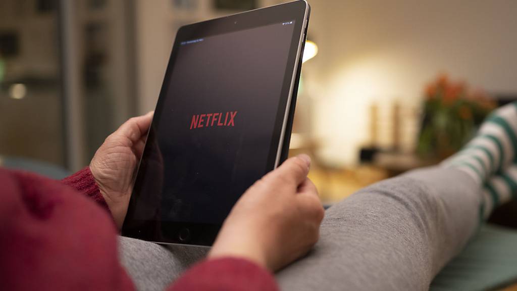 Netflix geht gegen gemeinsame Nutzung von Accounts in Europa vor