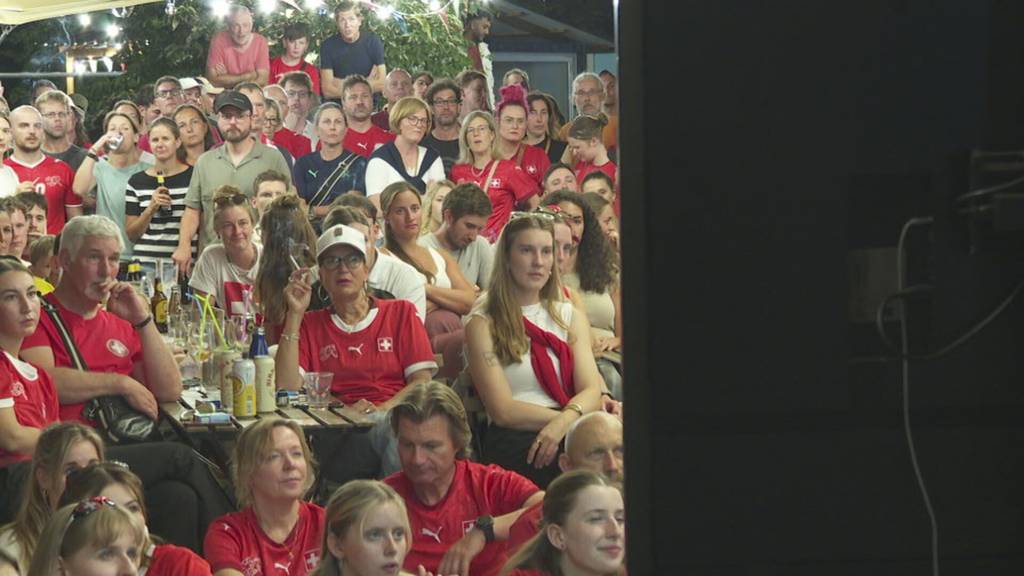 Grosse EM-Stimmung, kleine Bildschirme