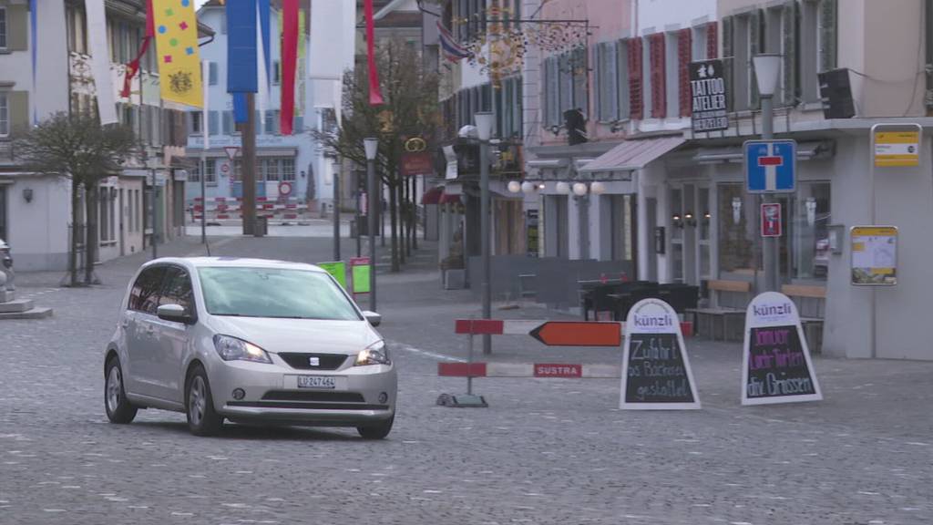 Surseer Stadtrat erklärt Initiative zum autofreien Städtli für ungültig