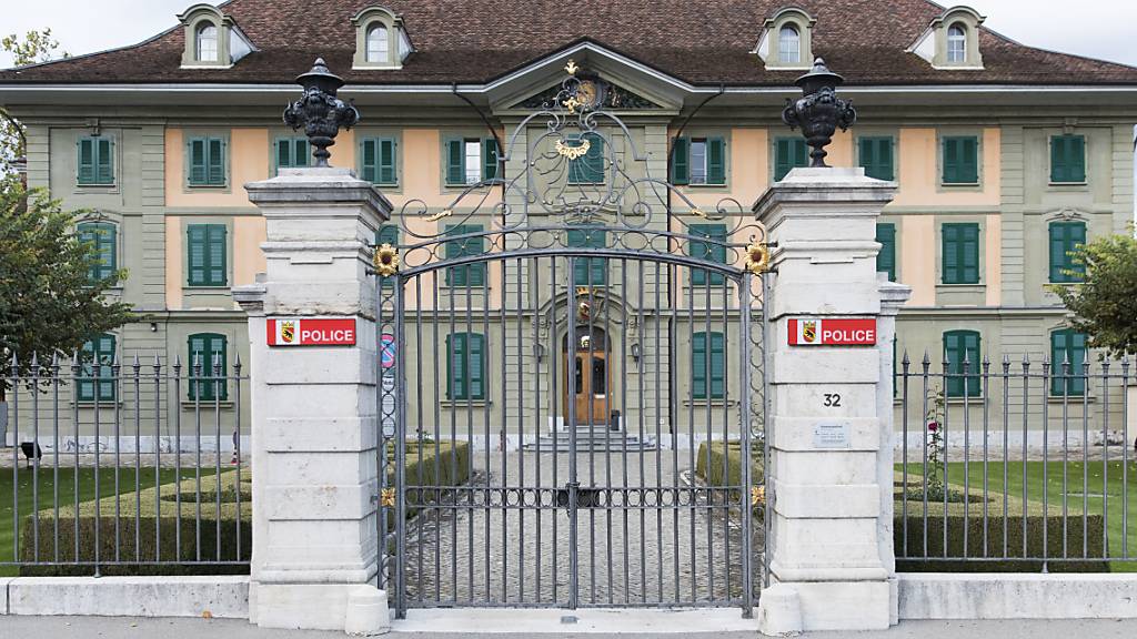 Sie wird am kommenden Dienstag und Mittwoch als eine der wenigen im Kanton Bern offen bleiben: Die Polizeiwache am Berner Waisenhausplatz.