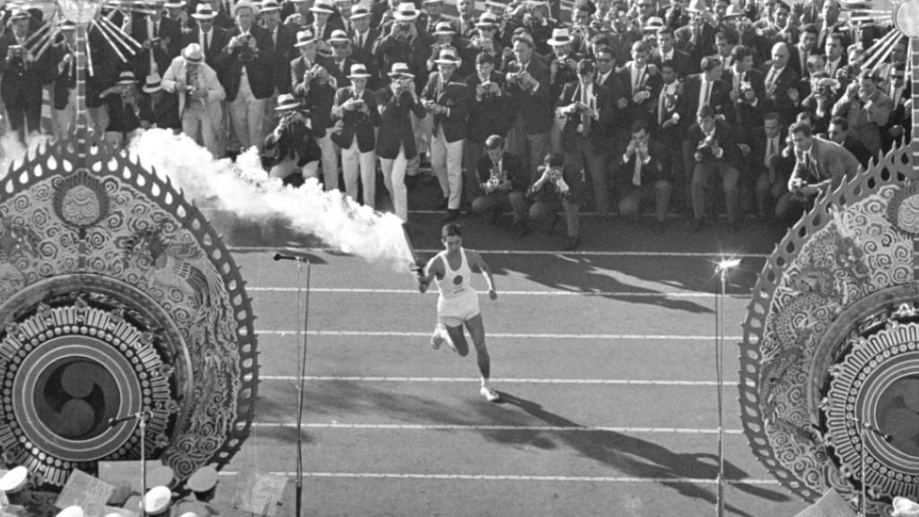 Also noch alle die Ankunft der olympischen Fackel miterleben durften: Eröffnungsfeier der Olympischen Spiele 1964 in Tokio
