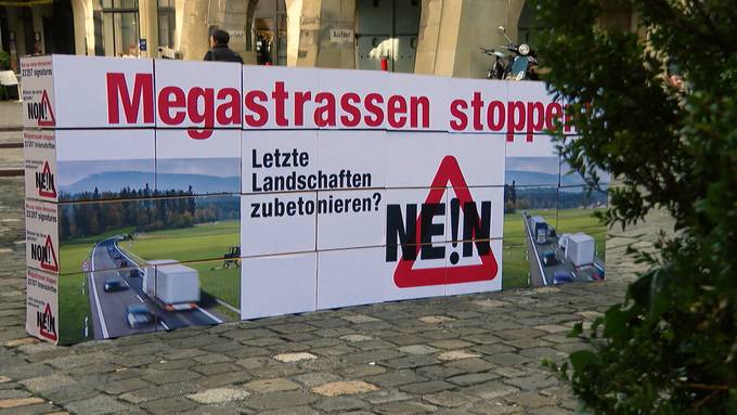 Über 23'000 Unterschriften gegen Strassenbauprojekte im Kanton Bern