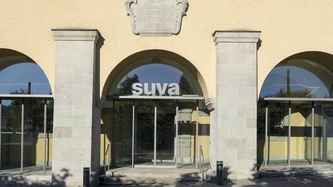 800 Mitarbeiter der Suva von Umstrukturierung betroffen