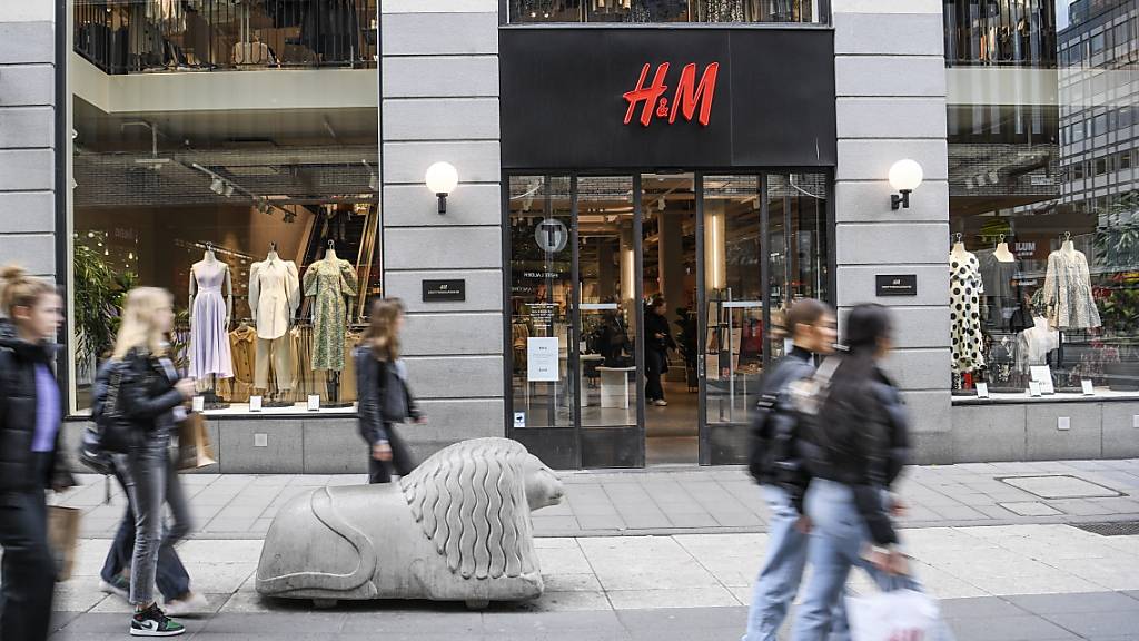 Schwedischer Modehändler H&M bekommt Ukraine-Krieg zu spüren
