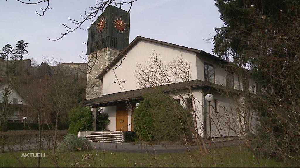 Aarburg: Unbekannte pinkeln ins Weihwasser der Pfarrei Guthirt