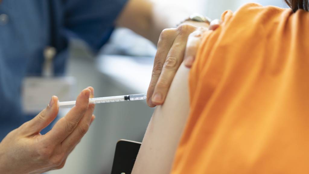 Zweite Booster-Impfung nun auch im Kanton Zug möglich