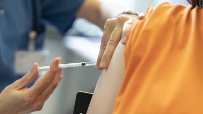 Zweite Booster-Impfung nun auch im Kanton Zug möglich