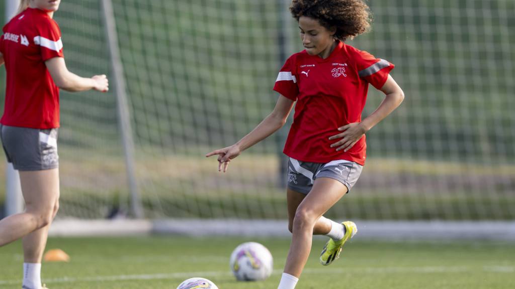 Von Bremen zu Freiburg: Amira Arfaoui, die seit 2020 zum erweiterten Kreis des Nationalteams zählt, wechselt innerhalb der Bundesliga