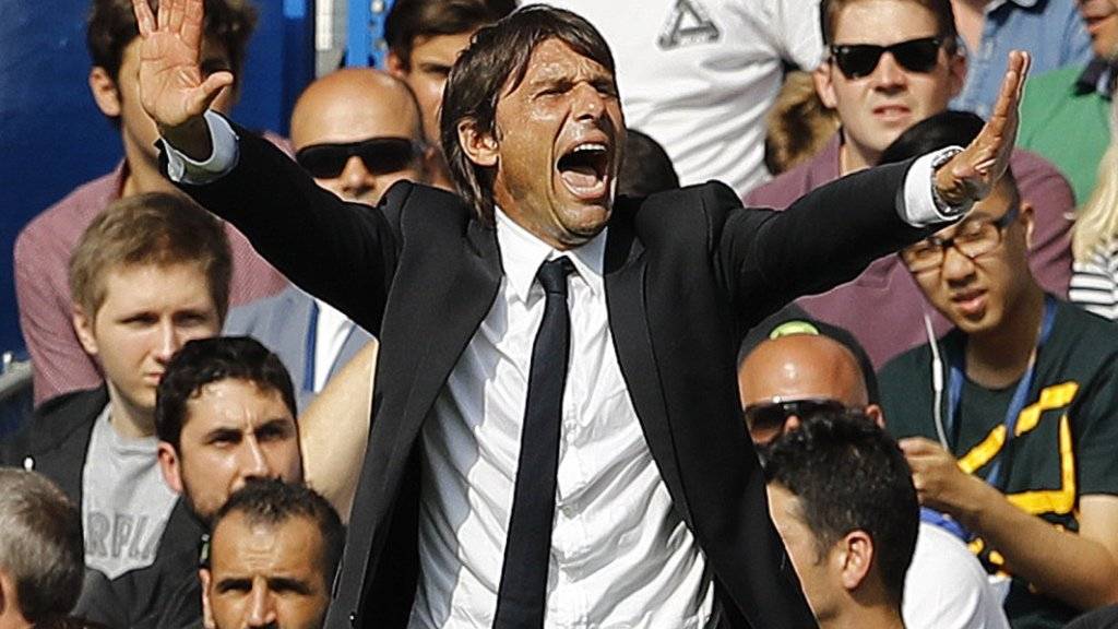Antonio Conte musste sich erstmals als Trainer von Chelsea beim 2:2 auswärts gegen Swansea mit einem Remis begnügen