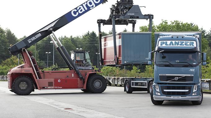 Vier private Transportunternehmen beteiligen sich an SBB Cargo