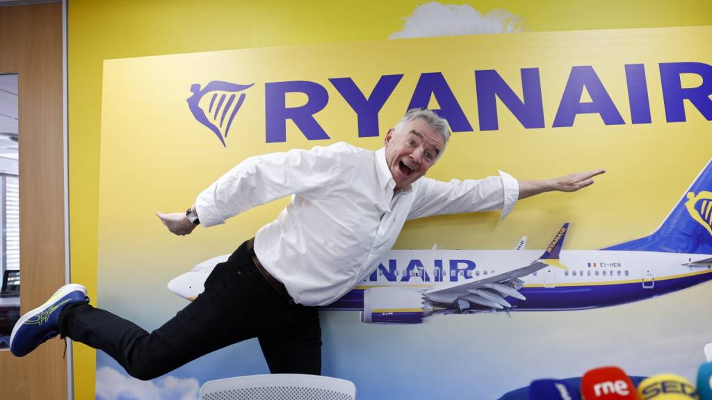 Ryanair-Chef Michael O'Leary kann sich über mehr Gewinn freuen. (Archivbild)
