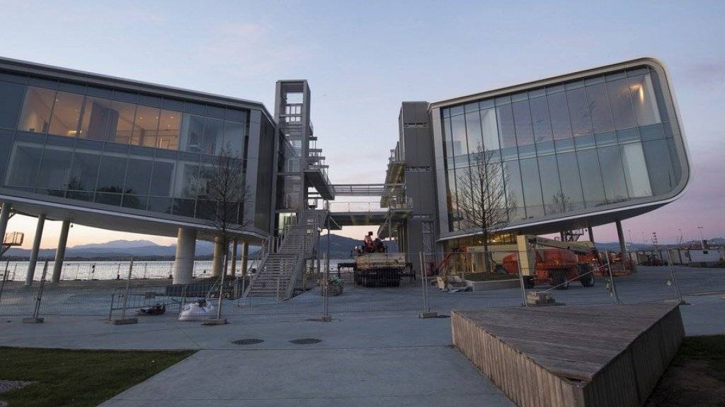 Ein Blickfang: In Santander wurde mit dem «Centro Botín» das erste vom italienischen Stararchitekten Renzo Piano entworfene Gebäude in Spanien eingeweiht.