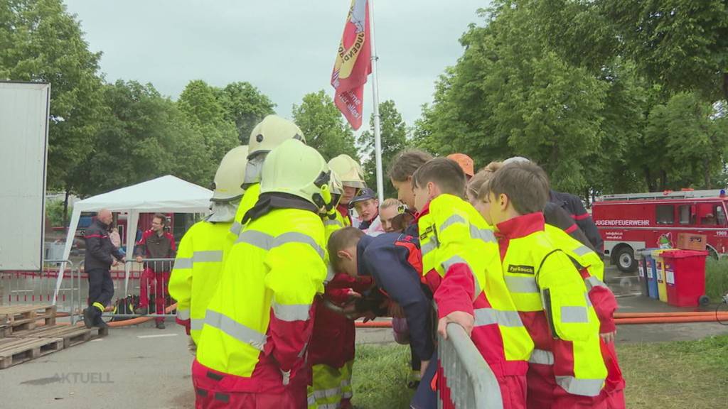 Wettkampf: In Lenzburg messen sich die besten Jugendfeuerwehren der Schweiz