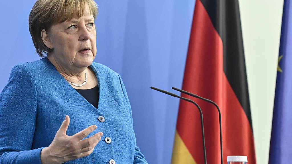 Bundeskanzlerin Angela Merkel spricht auf einer Pressekonferenz zum informellen EU-Gipfel und dem EU-China-Gipfel. Foto: John Macdougall/AFP-Pool/dpa