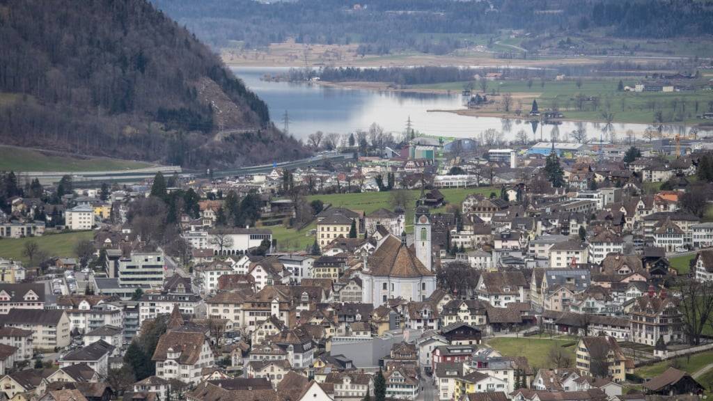 Der Hauptort des Kantons Schwyz muss einen neuen Gemeindepräsidenten oder eine neue Gemeindepräsidentin wählen. (Archivaufnahme)