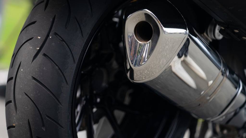 Die Luzerner Polizei wirft einem Motorradfahrer ein Raserdelikt vor. (Symbolbild)